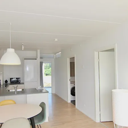 Apartment Great 2-bed Wprivate Balcony By Harbour *